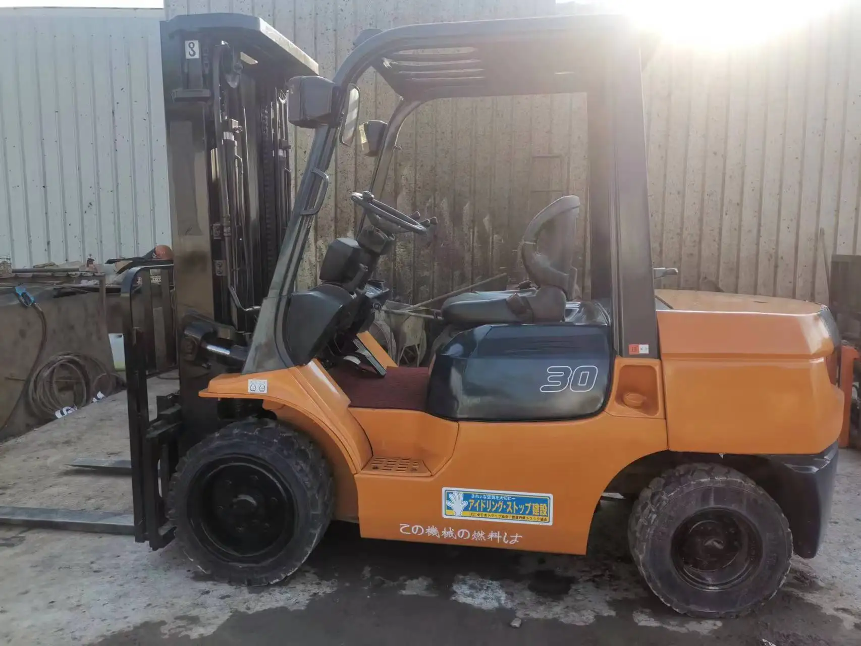 made in Japan imported diesel second hand used forklift