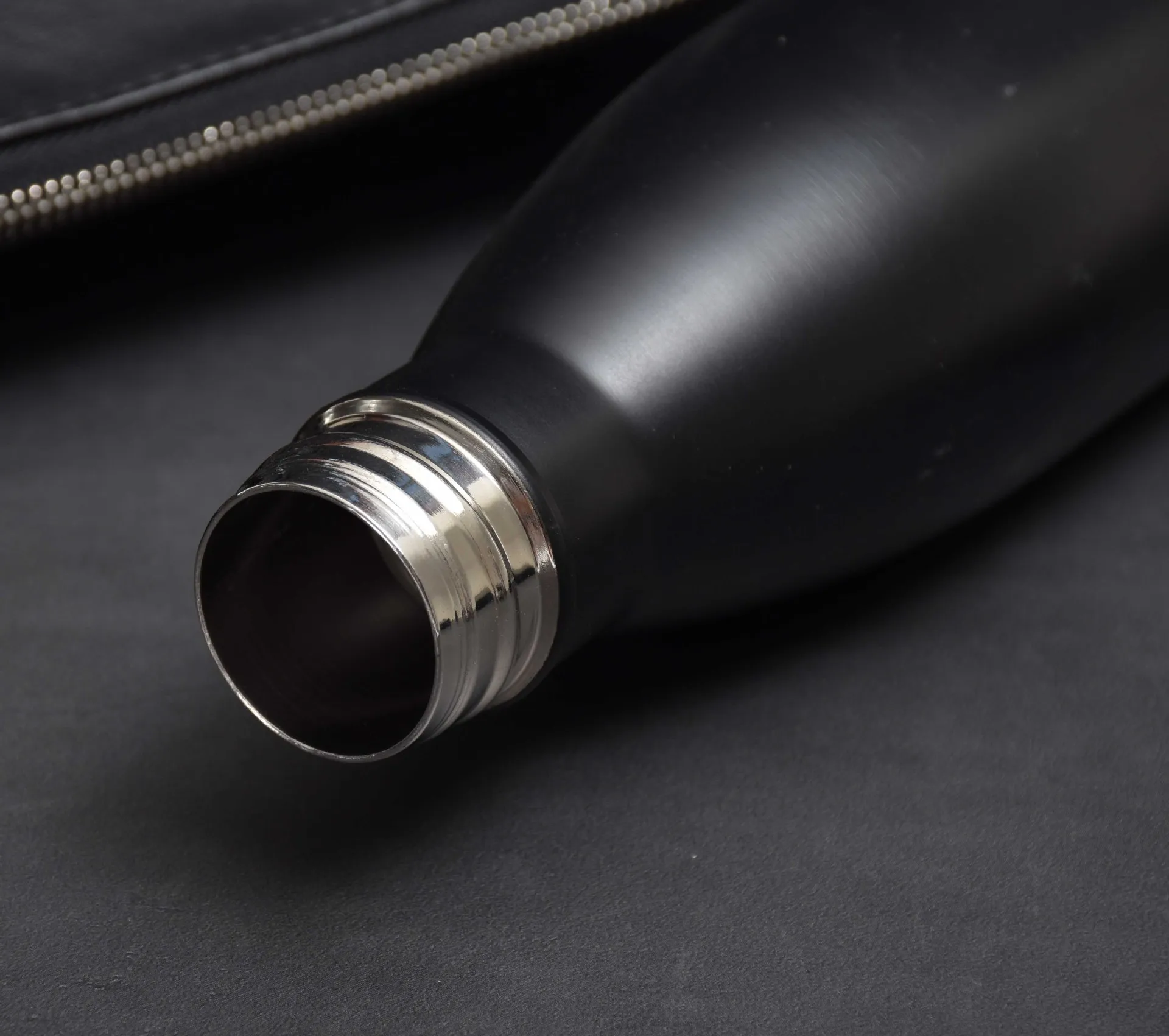 500ml Cork Water Bottle Silent Anti-slip Cola Shaped Vacuum 12oz 16oz Stainless Steel with Cork Bottom Base Wood Coffee Tumbler