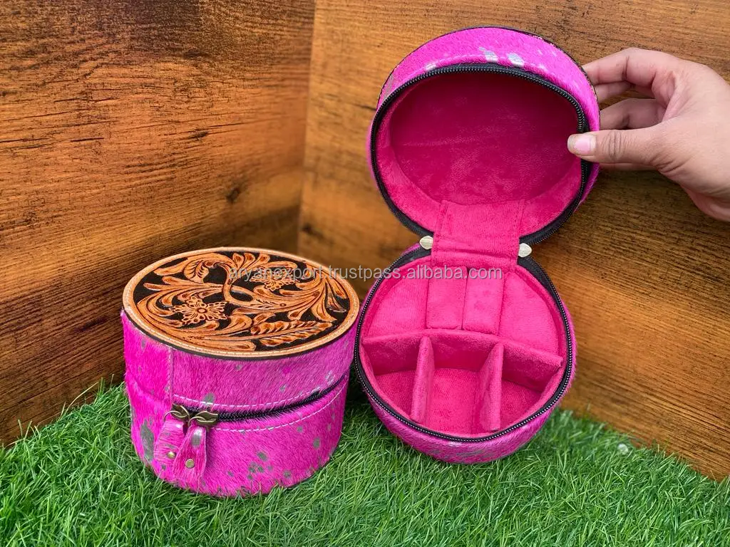Premium Quality Tooled Leather Round Jewelry Case Western Pink Cowgirl Jewelry Box For Women Engraved Leather Travel Jewelry Box