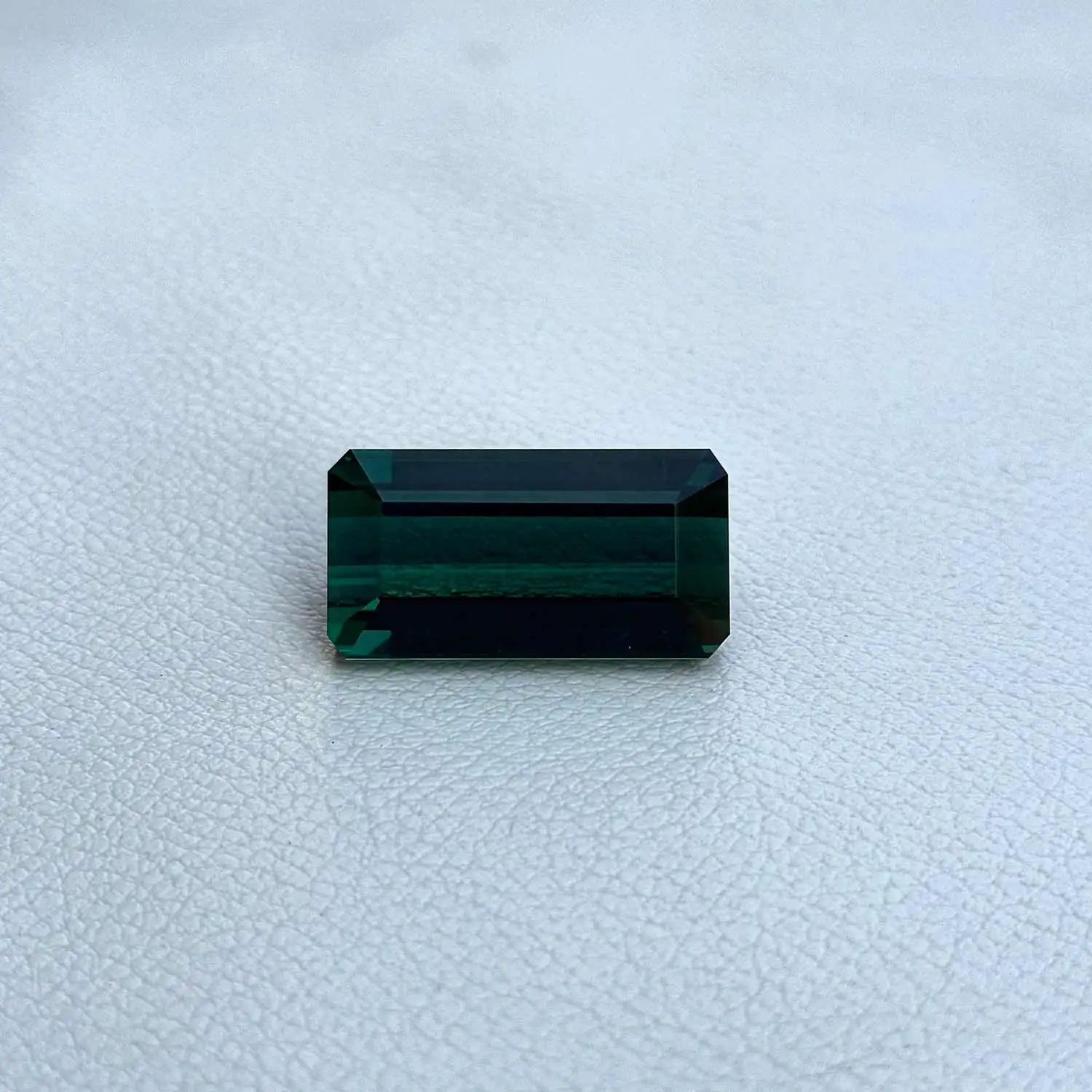 100% Natural Green Tourmaline Top Quality Gemstone Octagon Faceted Semi Precious Stone at Wholesale Prices Buy Online Now
