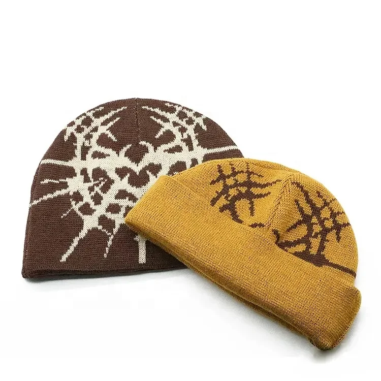 High quality Winter warm knitting beanie hats with Custom label embroidery logo satin lined golf knitted silk