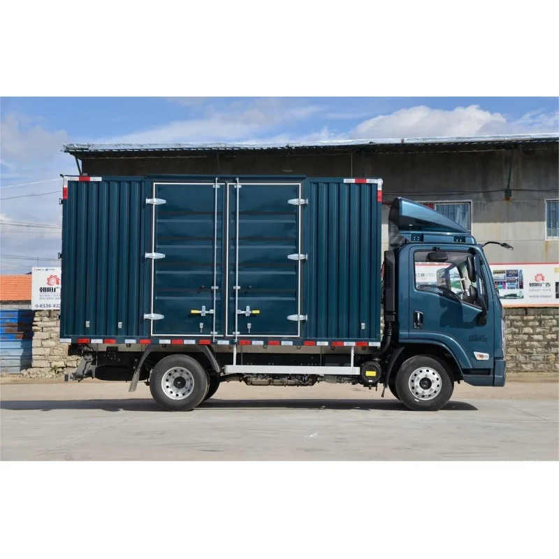 New Shacman K5000 Van Cargo Truck 130hp for Logistic Transportation Euro 2-6 Available Customization