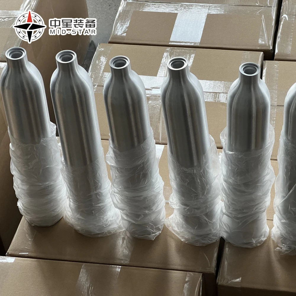 Низкая цена 0.6L CO2 газовый баллон для аппарата газировки 60L заправка замены совместим со всеми типами струйных приборов