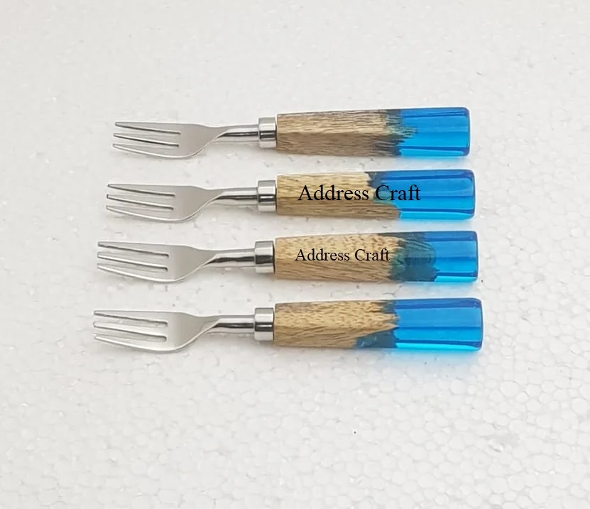 Manufacturer Direct Selling High Quality Mirror Polish Steel Fruit Fork Set of 4 Kitchen Tools Resin Handle Fruit Fork kitchen