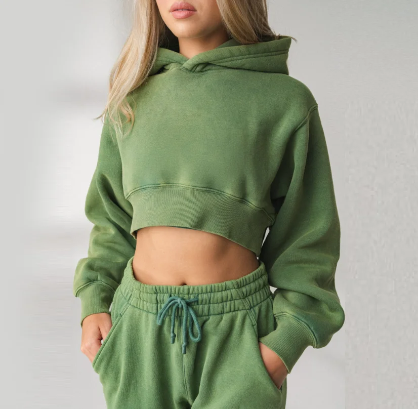 Wholesale Long Sleeve Sweatshirt Hoodie / Lady Women Crop Top Pullover Hoodies Short Hoodies For Women