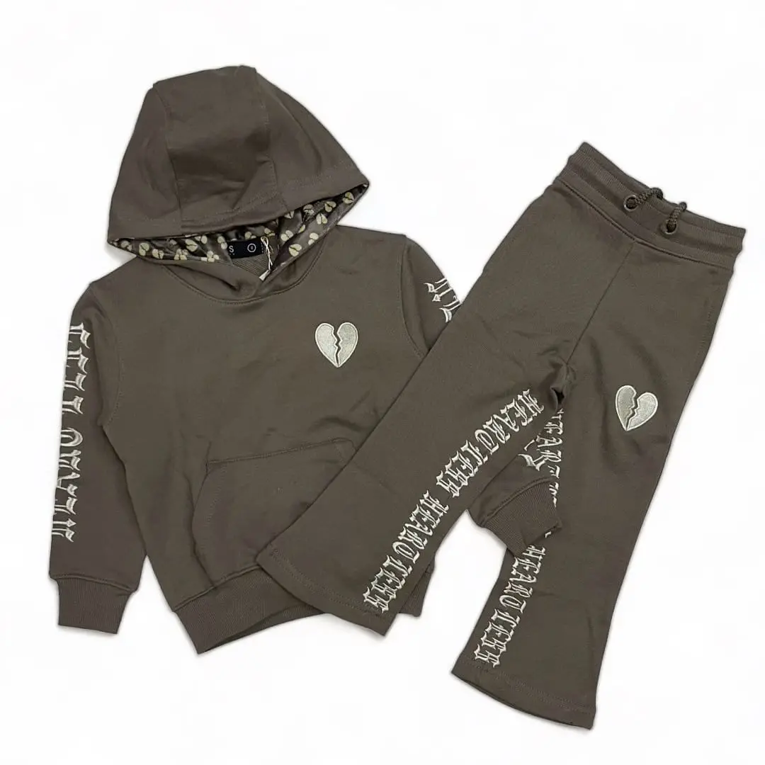 Custom Children Stacking Sweatsuits High Quality 2 Piece Kids Flared Tracksuit Set Cotton Thick Warm Hoodie and Sweatpants Set