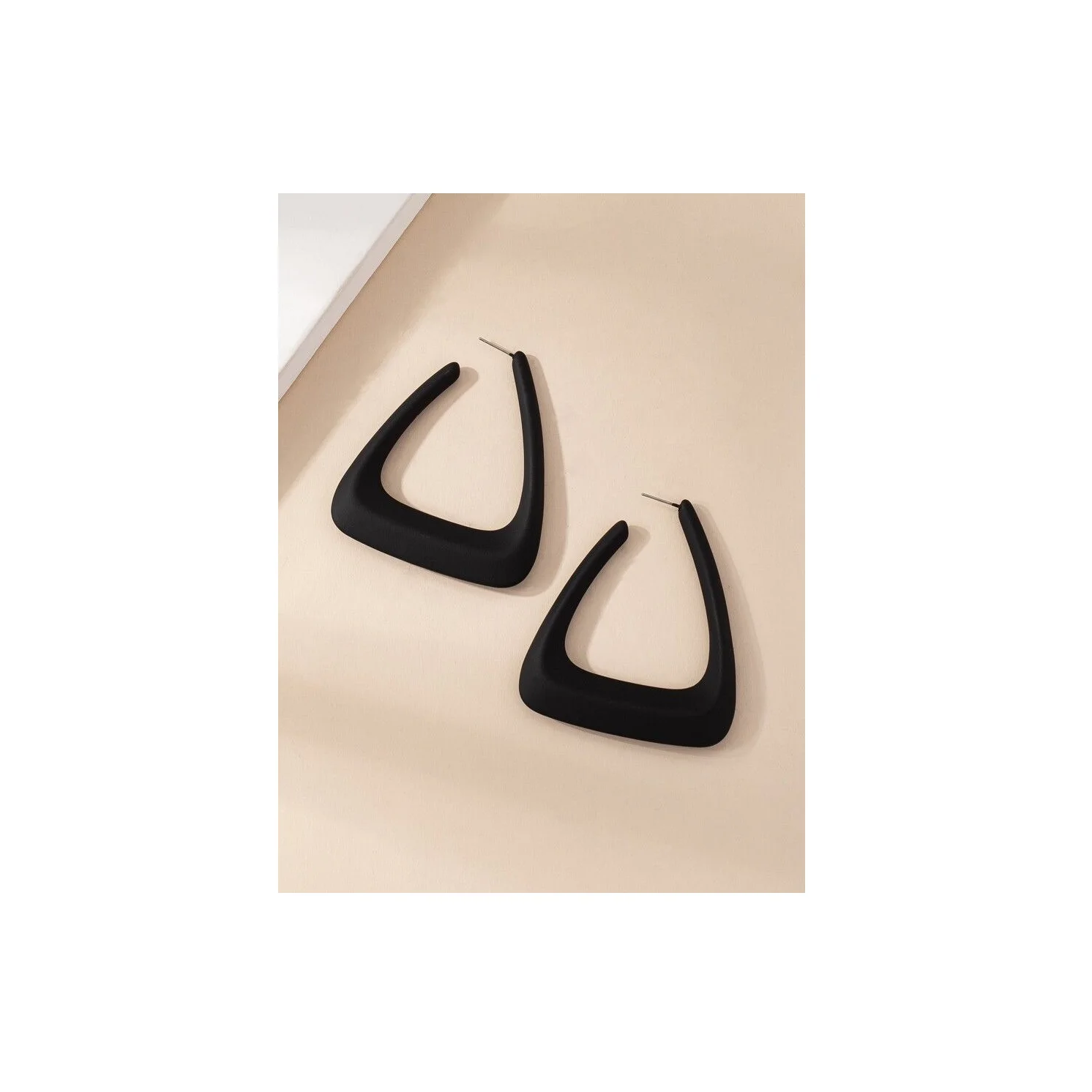 Standard Quality Resin Earrings for Women Fashion Jewellery Earrings from Indian Exporter Latest Product 2024