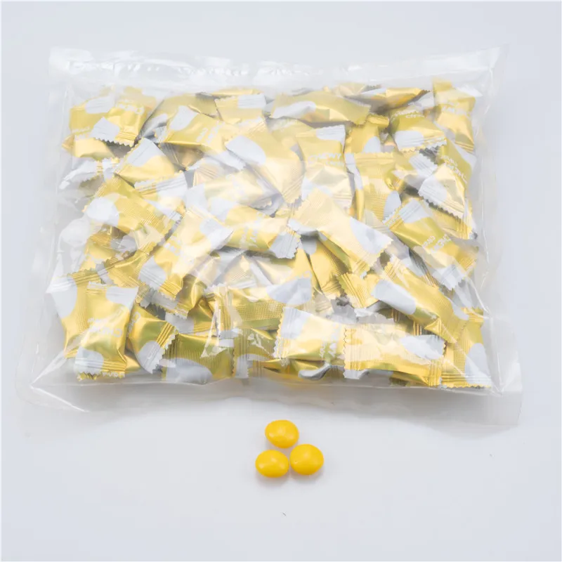 Wholesale candy factory lemon chewing candy mantos lemon flavor chewing candy OEM package surprise bonbon