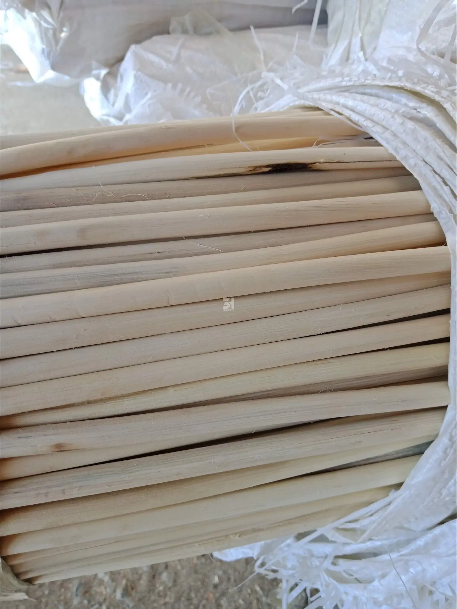 Supplier Natural Rattan Cane Round Core/Natural Raw Material Ms. +84 981 859 069