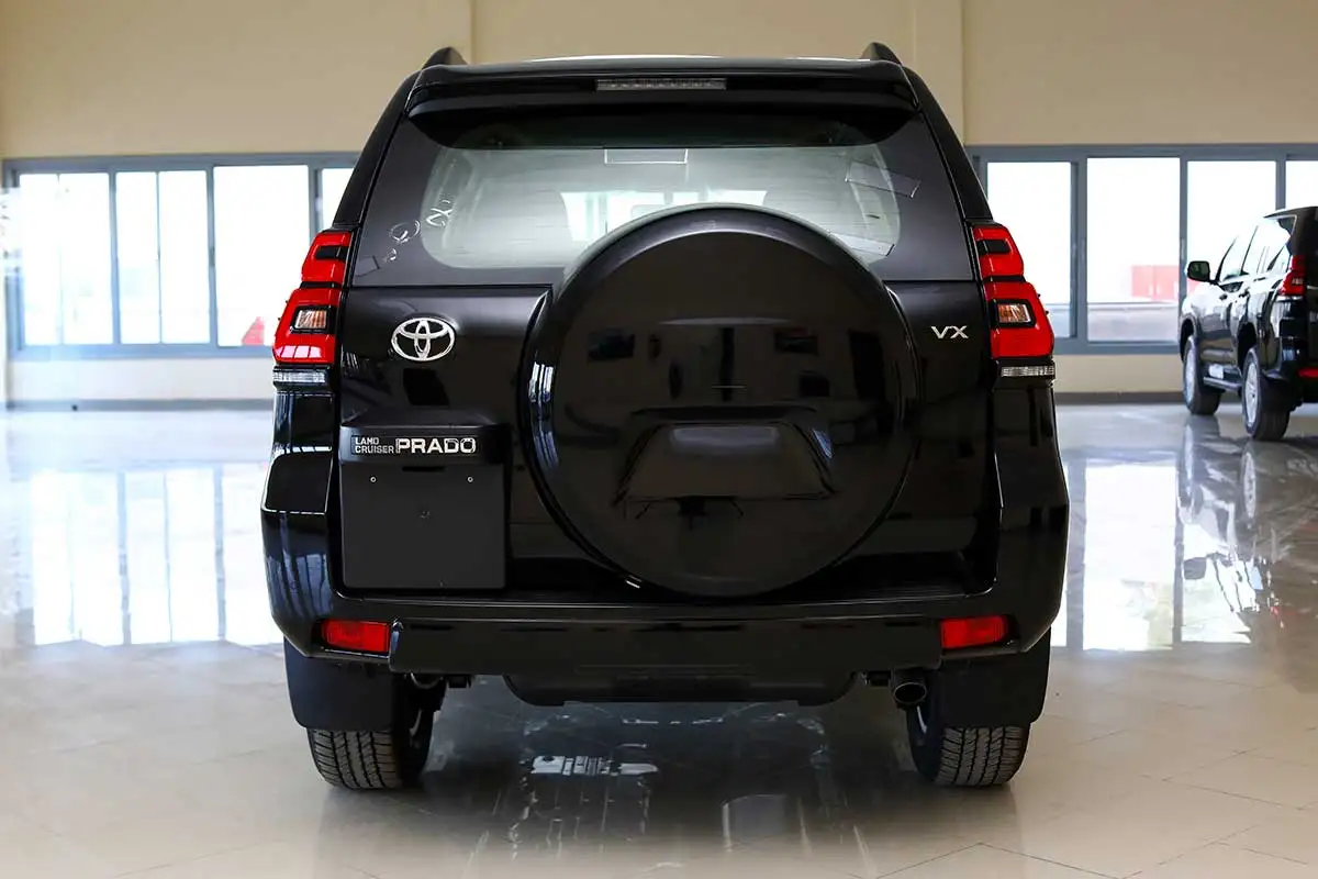 Toyota Prado SUV-5.jpg