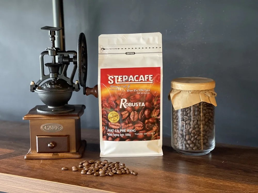 Vietnam Manufacturer Private Label Coffee Beans Robusta Roasted Coffee Beans With 500g/bag 100% Robusta Roasted Coffee Beans