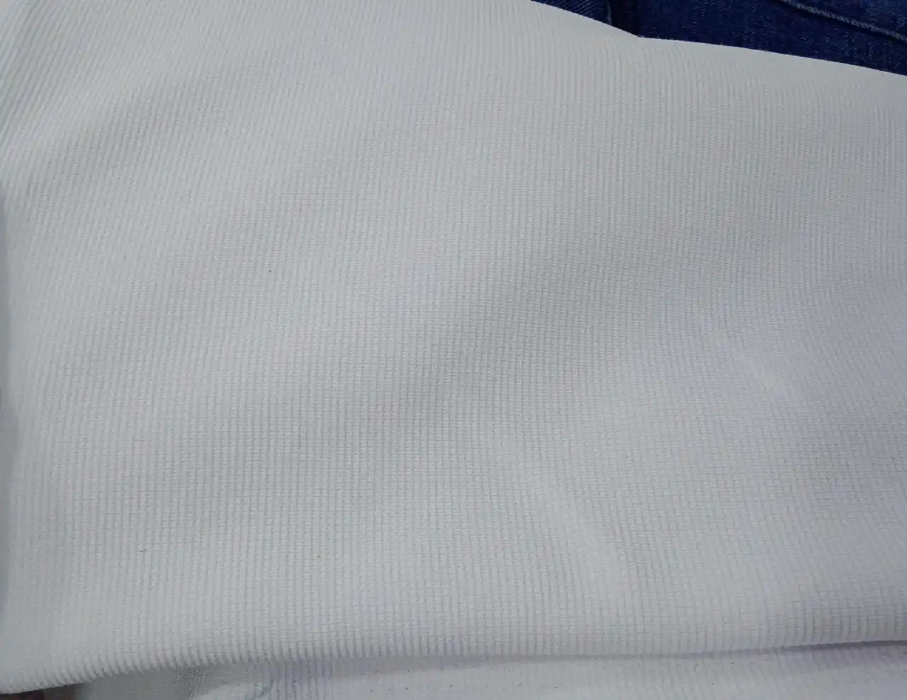 Pro-Grade Polyester Fabric for Activewear - 2-Way Dry Fit Technology for Enhanced Moisture Management