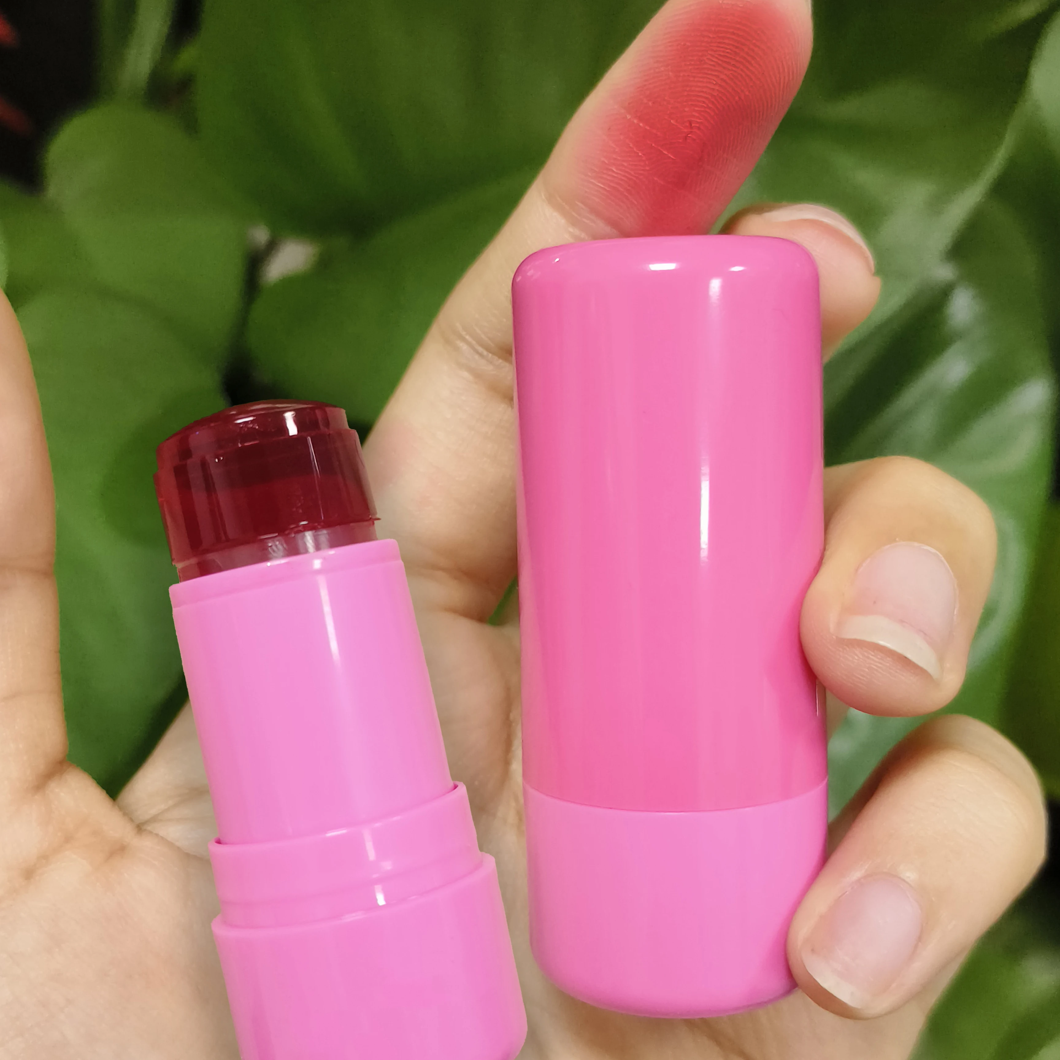 Low MOQ Jelly Blush Lip & Cheek Tint Cooling Water Milk Blush Jelly Tint Lip Cheek Blush Stick Jelly