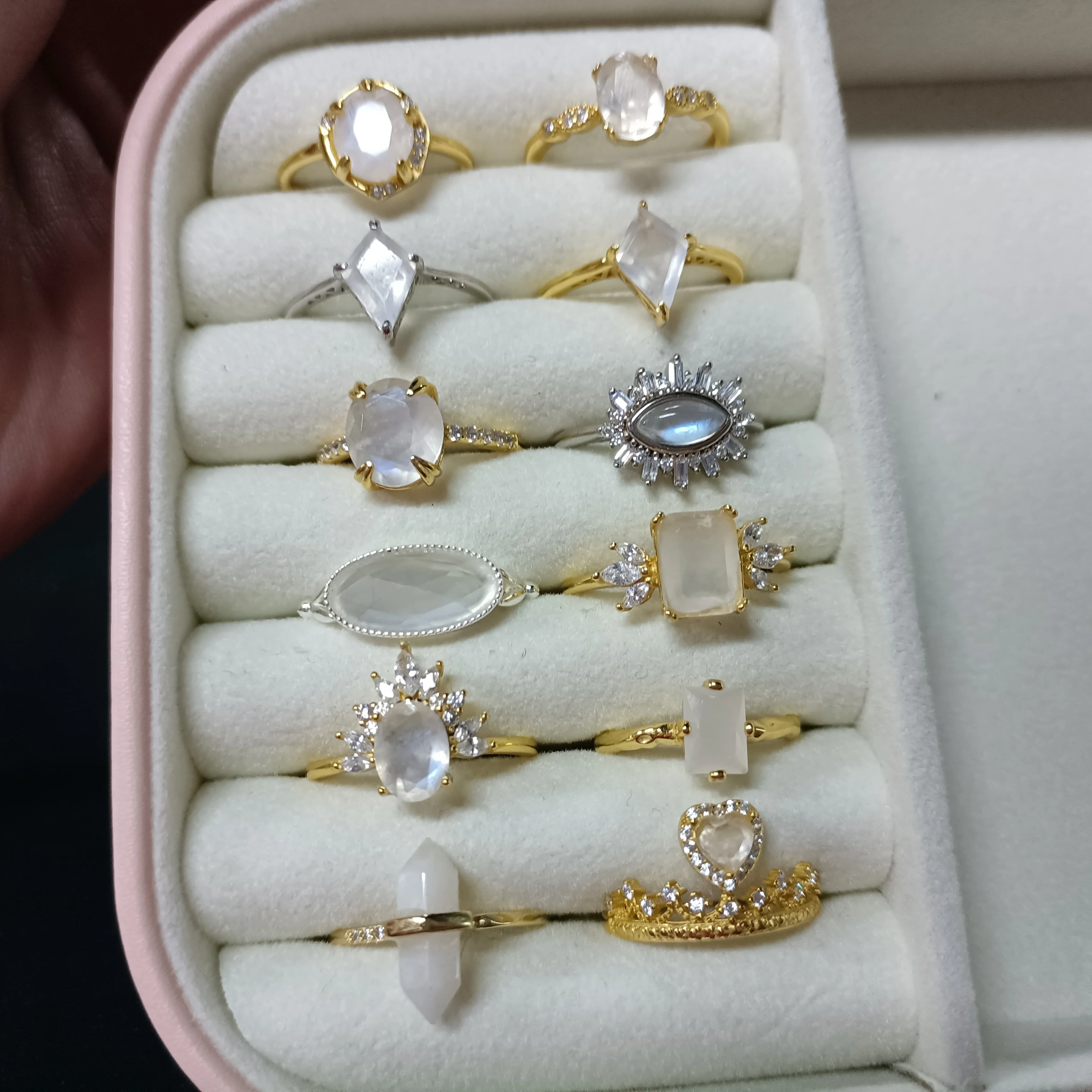 Wholesale Adjustable Fine Blue Moonstone Jewelry Gold Plated Silver Rings Women 925 Sterling Silver Rainbow Moonstone Ring