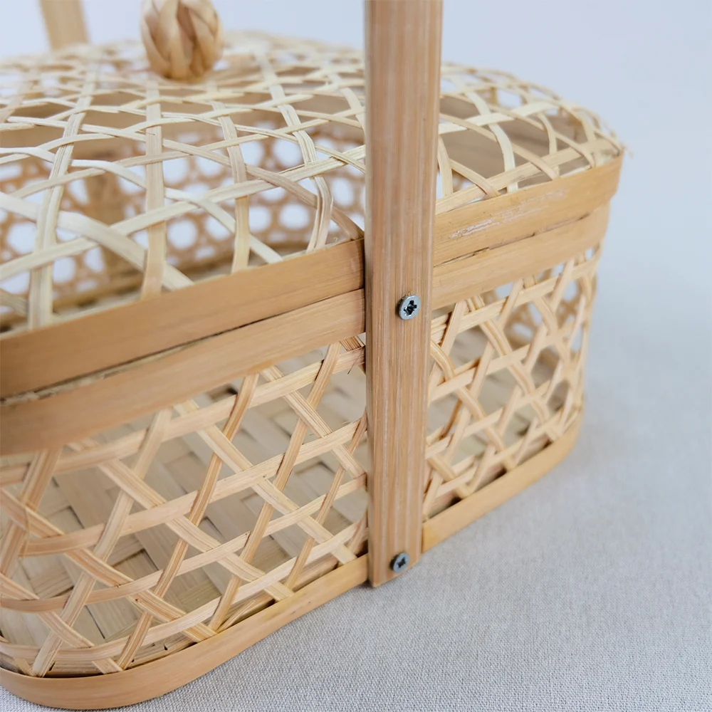 High popularity large covered decorative storage cherry outdoor picnic wicker baskets from Vietnam