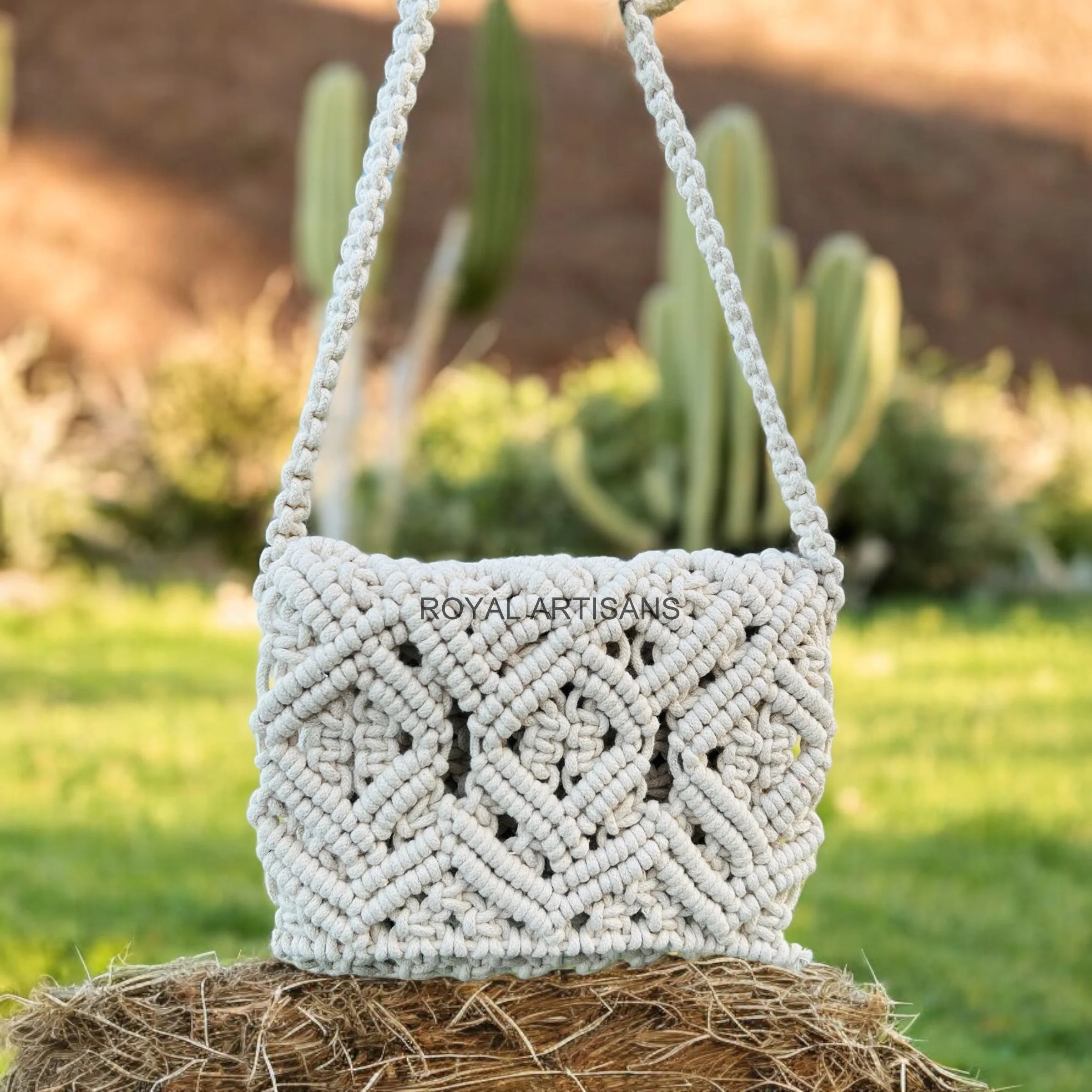 Indian Wholesale fashion ladies macrame weave bag handmade cotton rope woven crochet bag beach tote women summer shoulder bag