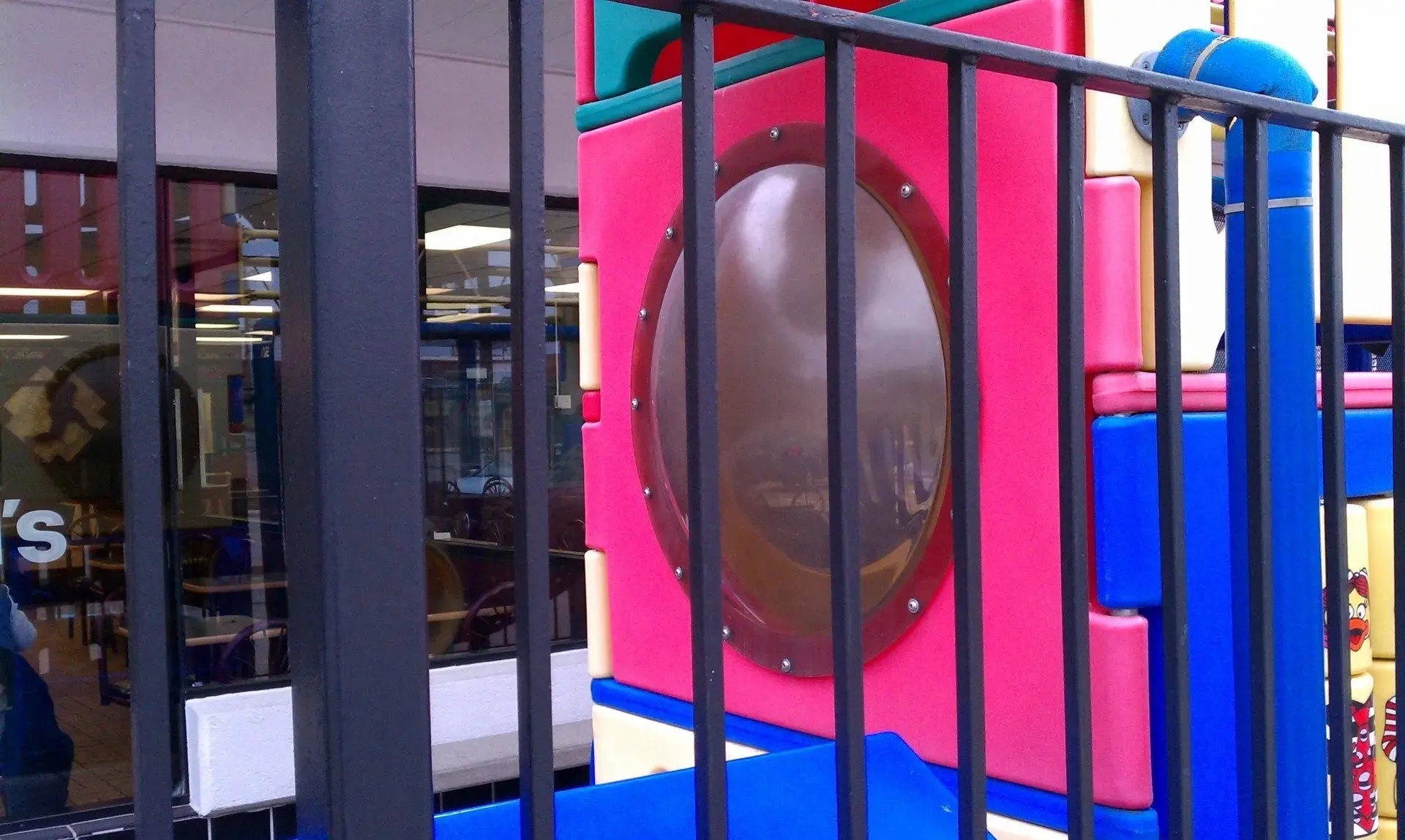 Replex Plastics Polycarbonate Playground Cockpit Dome Customizable OEM Any Shape Size Application Polycarbonate Dome Equipments