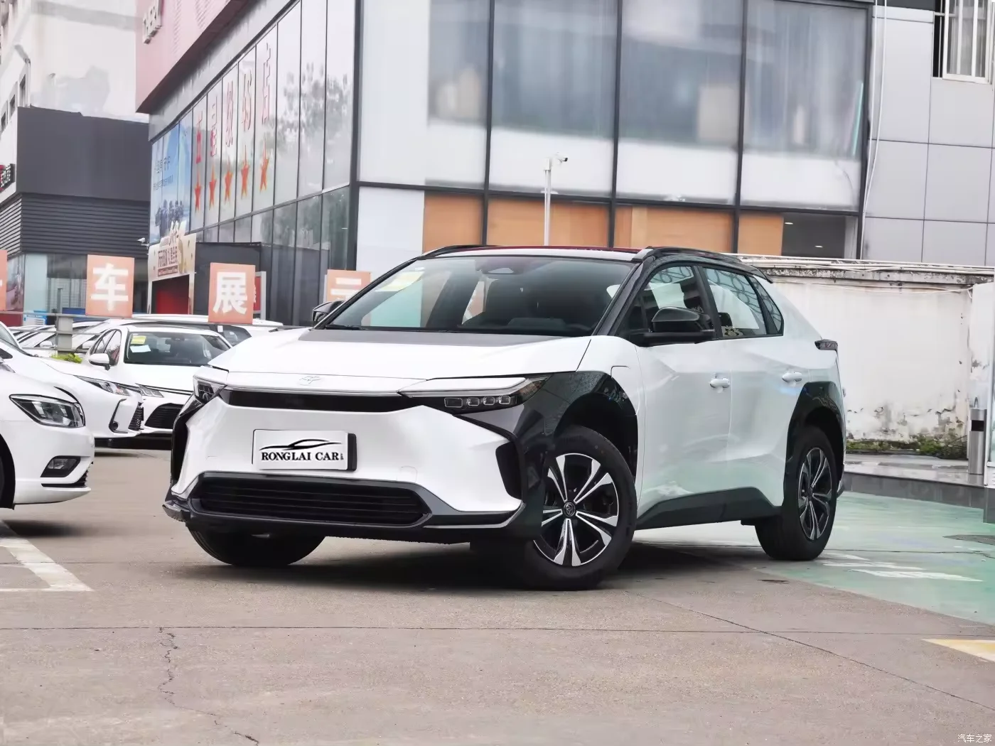 Used Vehicle Gac Toyota Bz4x Best Family Electric Car In The World Ev Car Hot Automobile High Quality