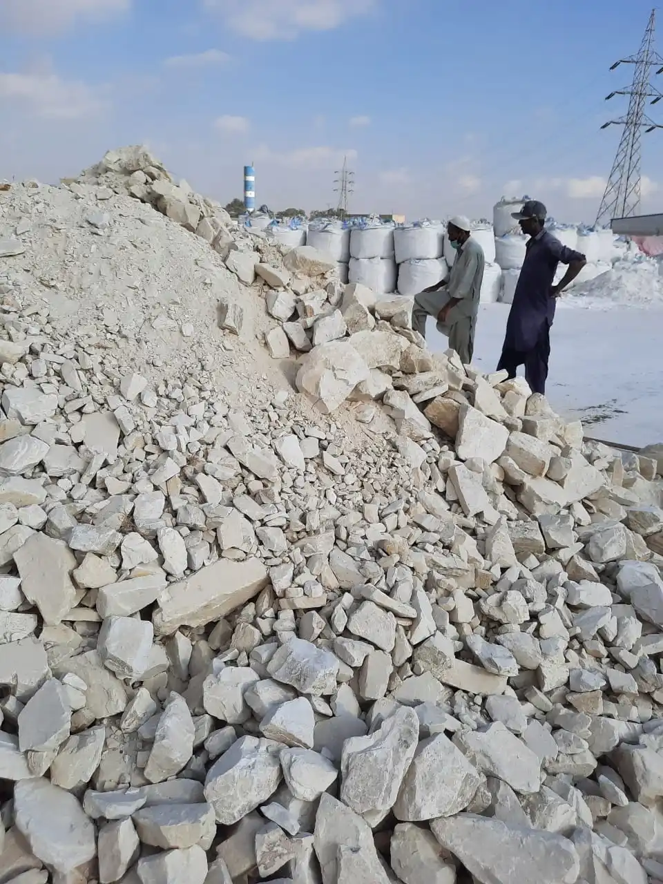 Производство напрямую поставляет газовый полевой шпат для керамики и стекла, оптовая цена, полевой шпат