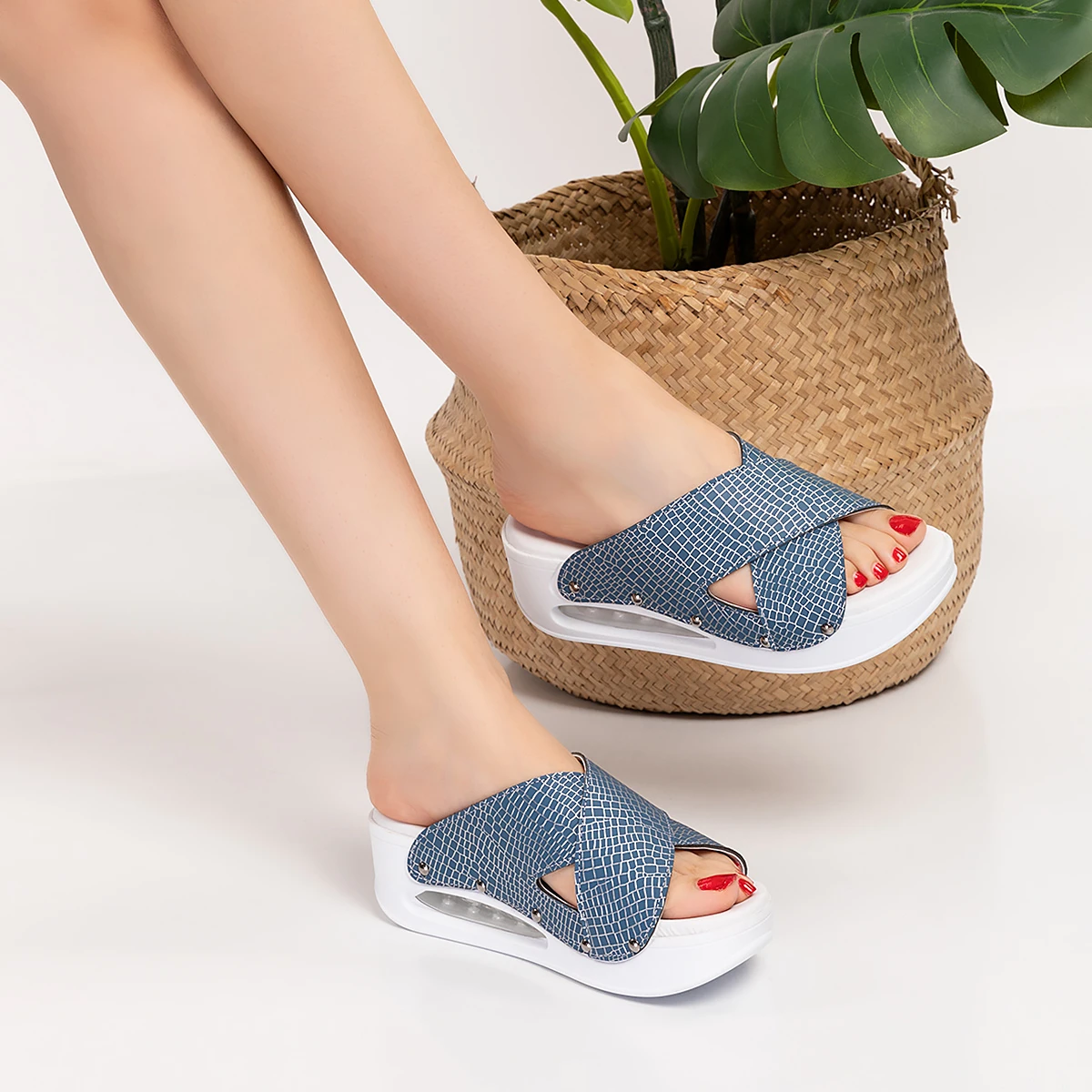 Clogs Blue Silver Patterned Orthopedic Slides (Open Toe),AirMax Sole Women Sabo Slippers Orthopedic Sabo Slippers Orthopedic Nur