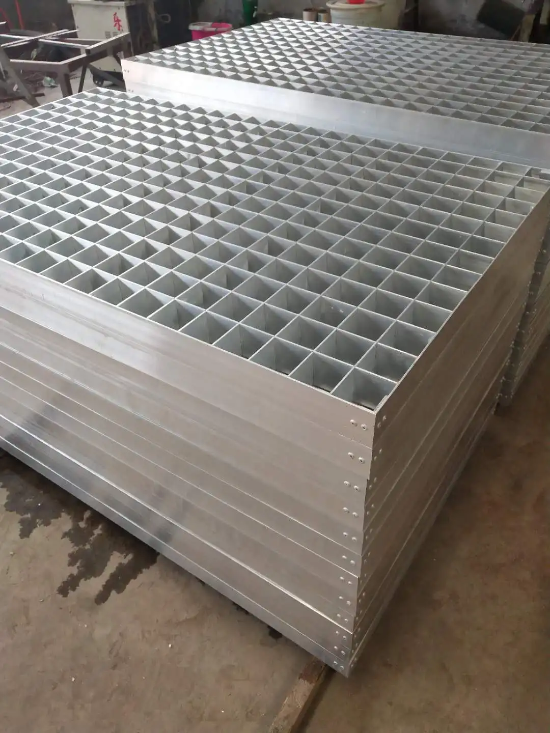 Anodic oxidation aluminum grating  T bar grating