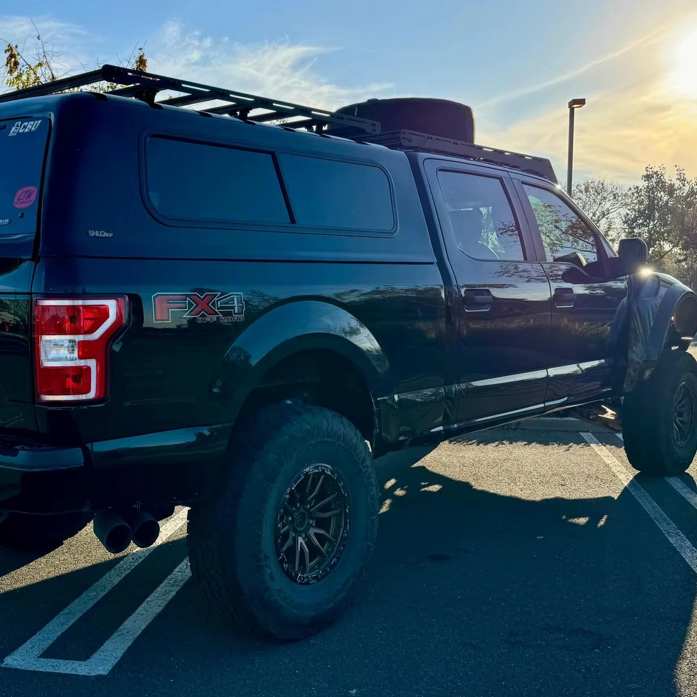 2018 F-150 XL 4x4 суперэкипаж 1 владелец 5 0 литровый V8 4WD внедорожные модификации принадлежащий Калифорнии с момента нового