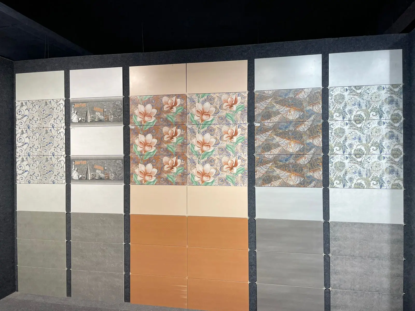 300x600mm glossy rectified white Foshan glazed ceramic wall tile design 300x600 mm with best quality from India