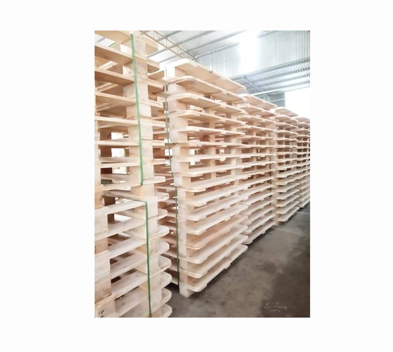 High-Durable Euro Pallets EU Standard Wooden Pallets Warehouse Storage Durable High Load-Bearing Cheap Price Vietnam