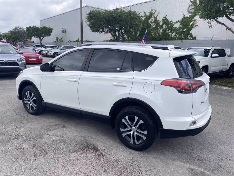 LED Headlight Radar Camera Gas/Petrol Leather Seats Right Steering ABS Euro V RAV4 2019 31000km