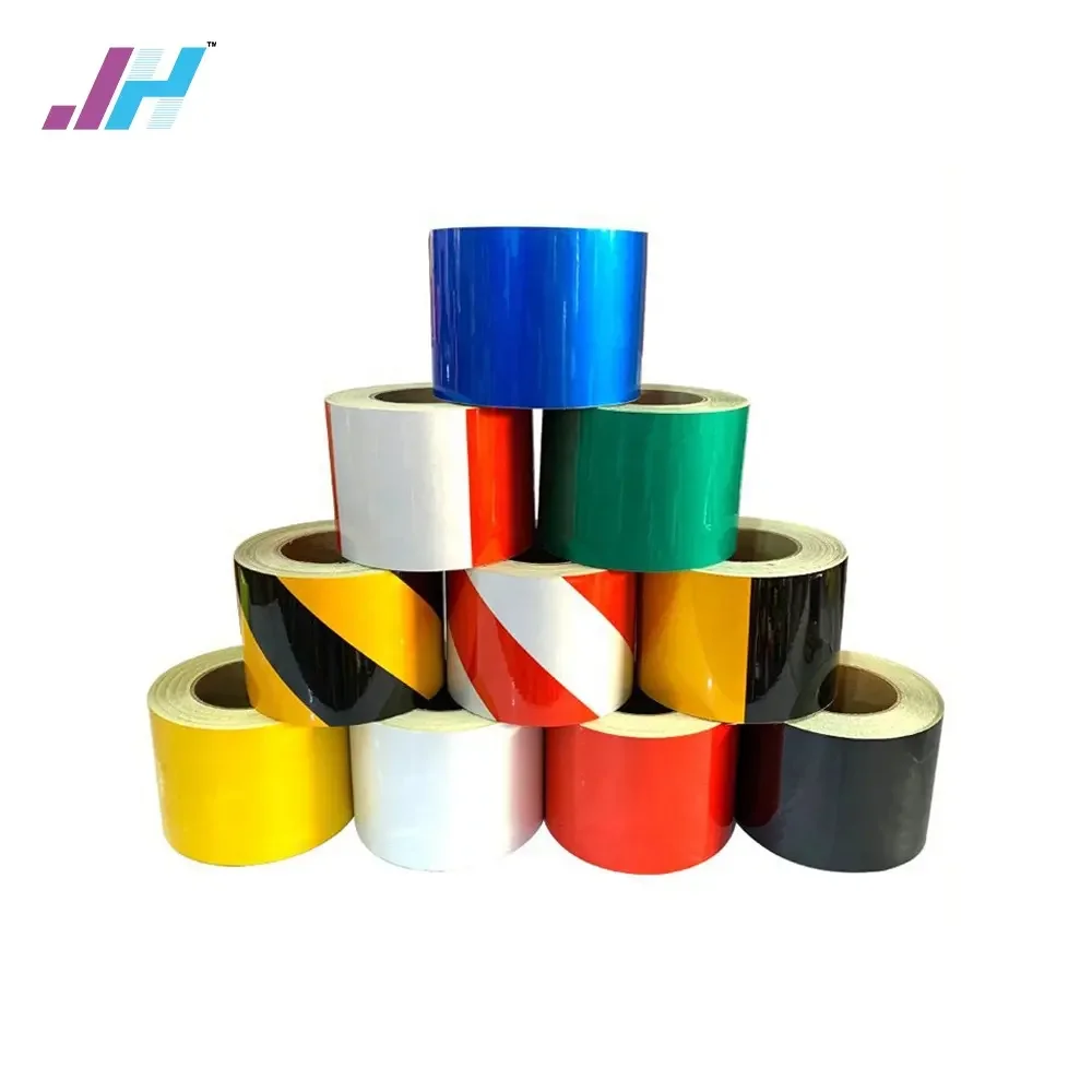 1.22*45.7m EGP PET Reflective Material Engineer Grade Prismatic Reflective Sheeting Roll For Road Traffic Safety