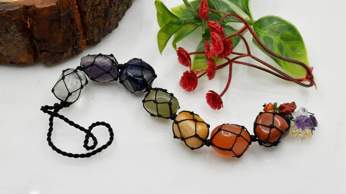 New Seven Chakra Tumbled Stone Car Hanger With Chips Tassel Seven Chakra Tree of Life Crystal Hanging Dream Catchers