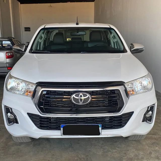 Свежий и чистый хорошо использованный Toyota Hilux история несчастных случаев Лучшая цена левый правый руль для продажи
