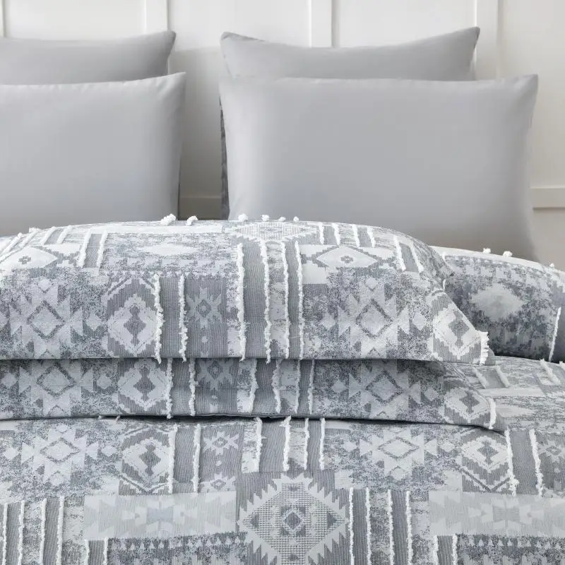 Customizable   Bedding Set Modern Full Size Cotton with Jacquard Stripes Matching Pillow Shams Quilt Cover