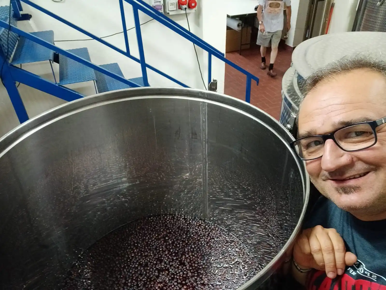 Top Italian handmade blackberry liquor Morenica Sofia 100% organic without addictions