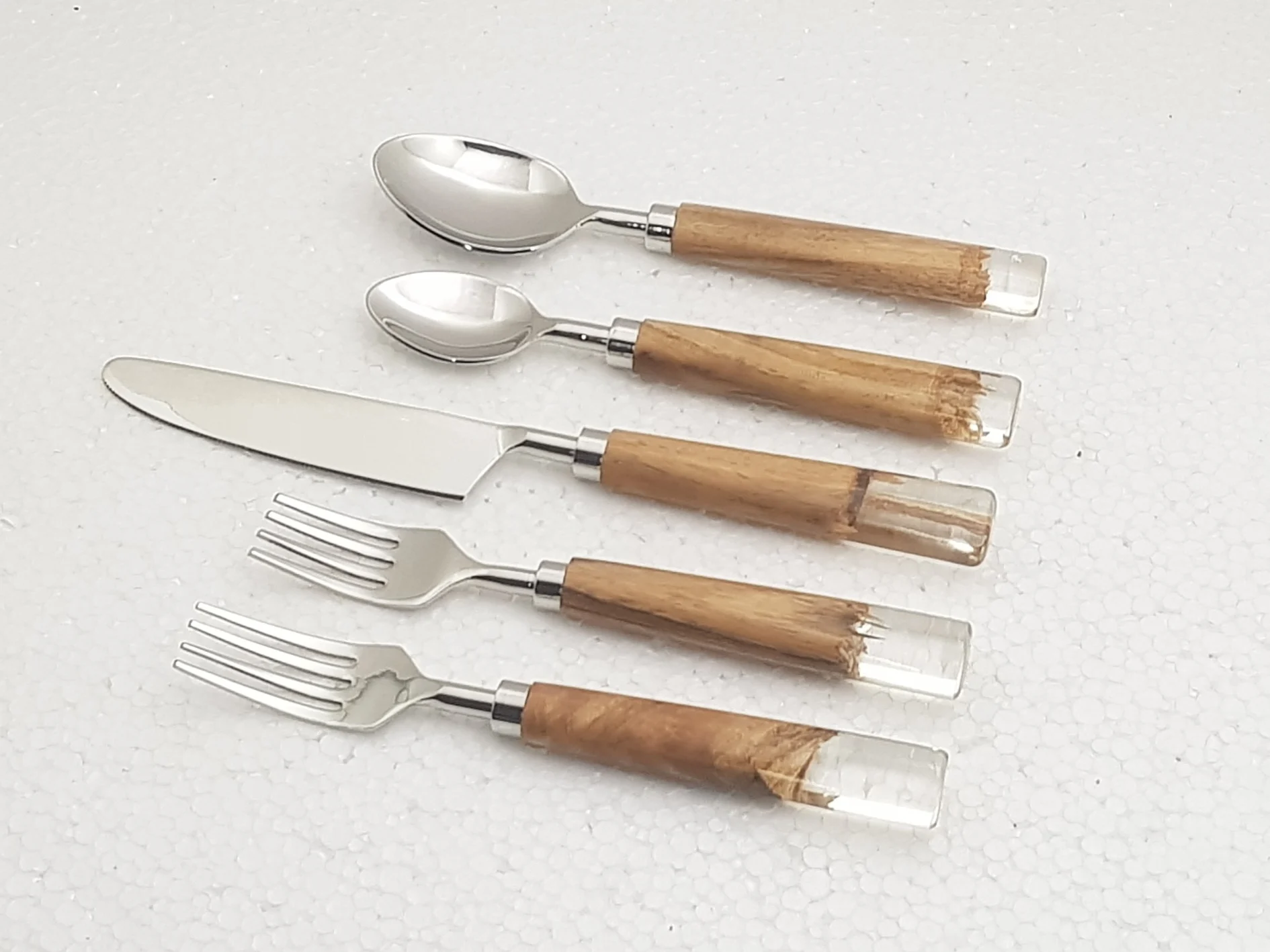 Factory Direct Selling Stainless Steel Flatware Cutlery Set Resin And Wood Handle Tableware Dinnerware Resin Kitchenware Cutlery