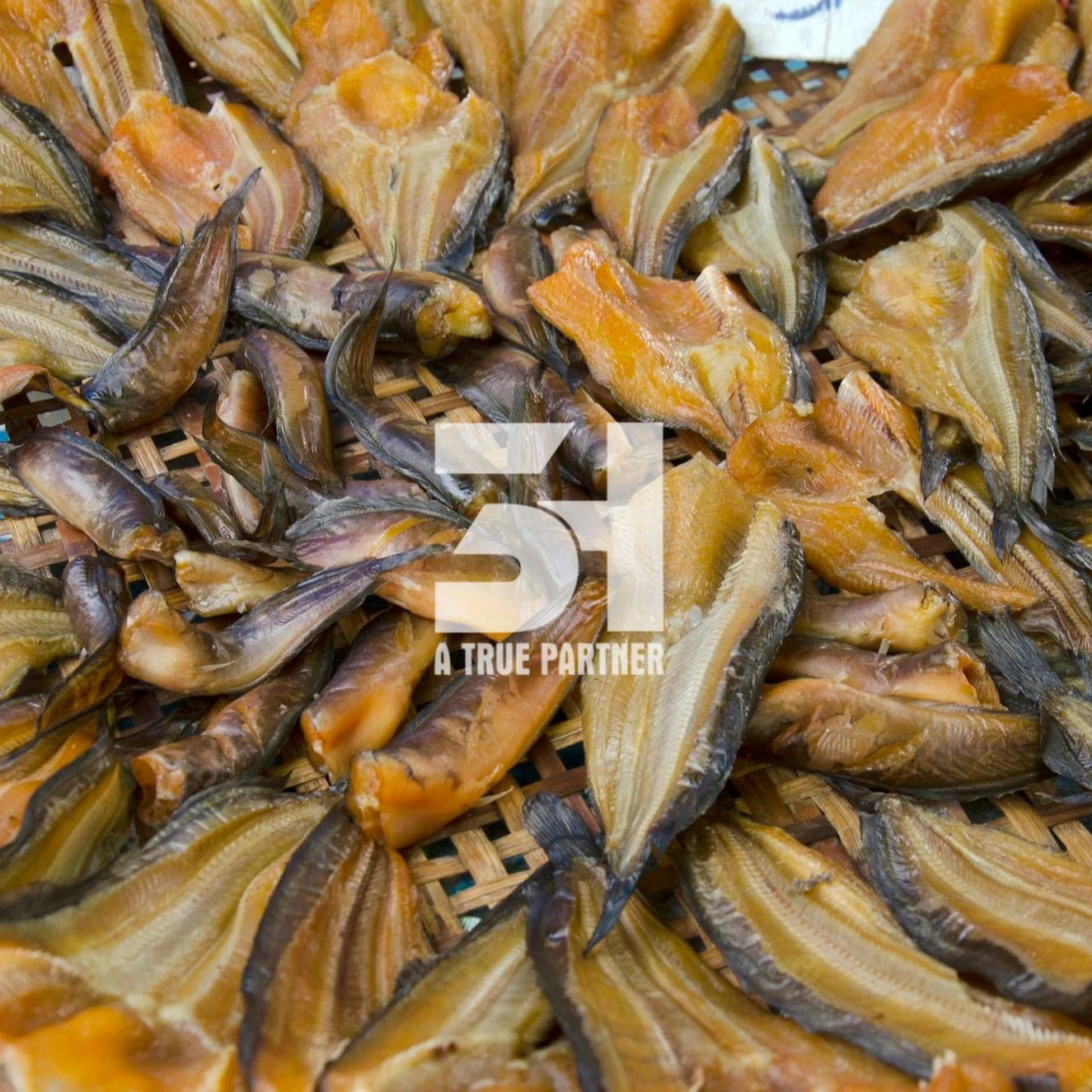 Vietnam Natural Dried Snakehead Fish in Bulk Ready to Ship (Ms. Nancy - +84981859069)