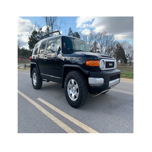 Used Toyota FJ Cruiser petrol Left/Right hand Drive 4.0 L 4X4 . Fabric Seats . Key Start