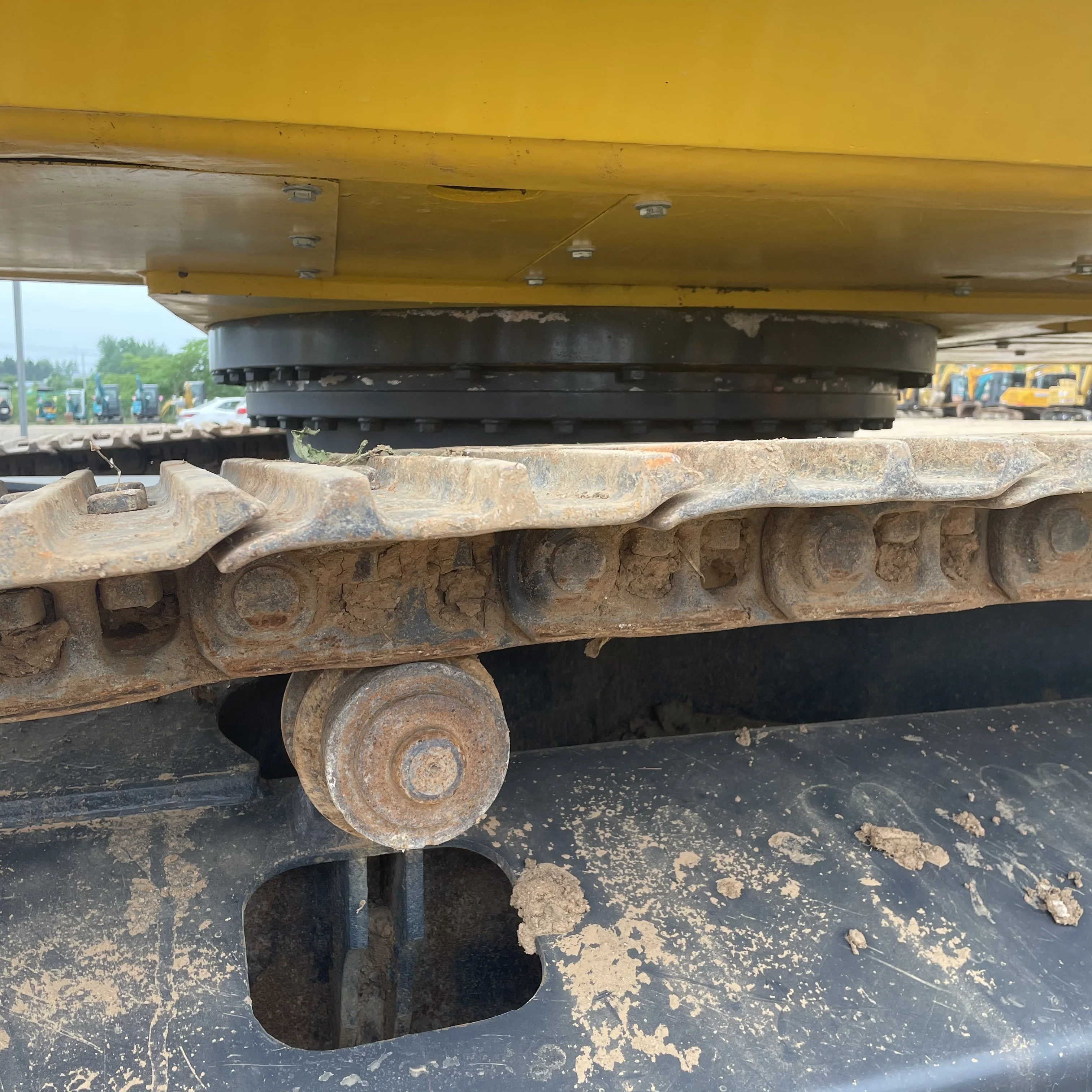 Used original Japan Komatsu PC240-8 PC220-8 PC200-8 excavator, 24 tons medium hydraulic crawler backhoe excavator at low price