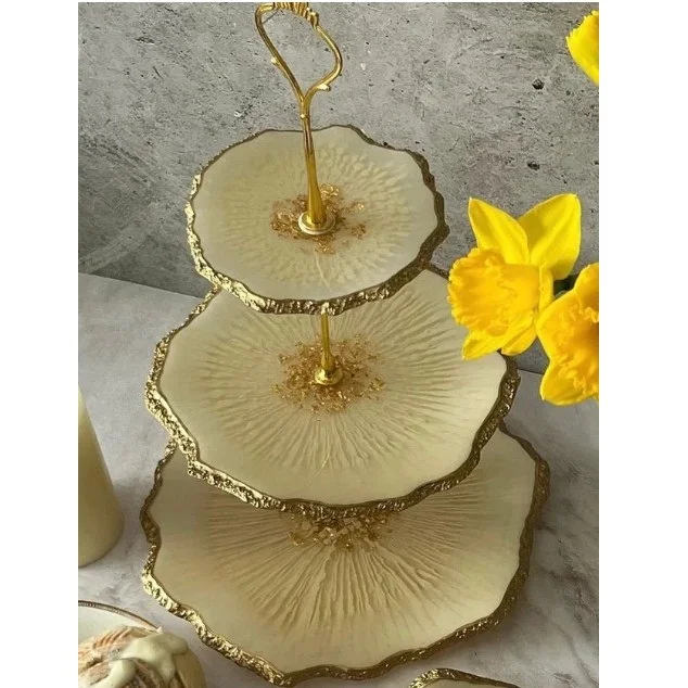 Newest and Latest Premium Quality  Epoxy Resin Art Cup Cake Stand Durable and Reliable Handcrafted Affordable for Sale