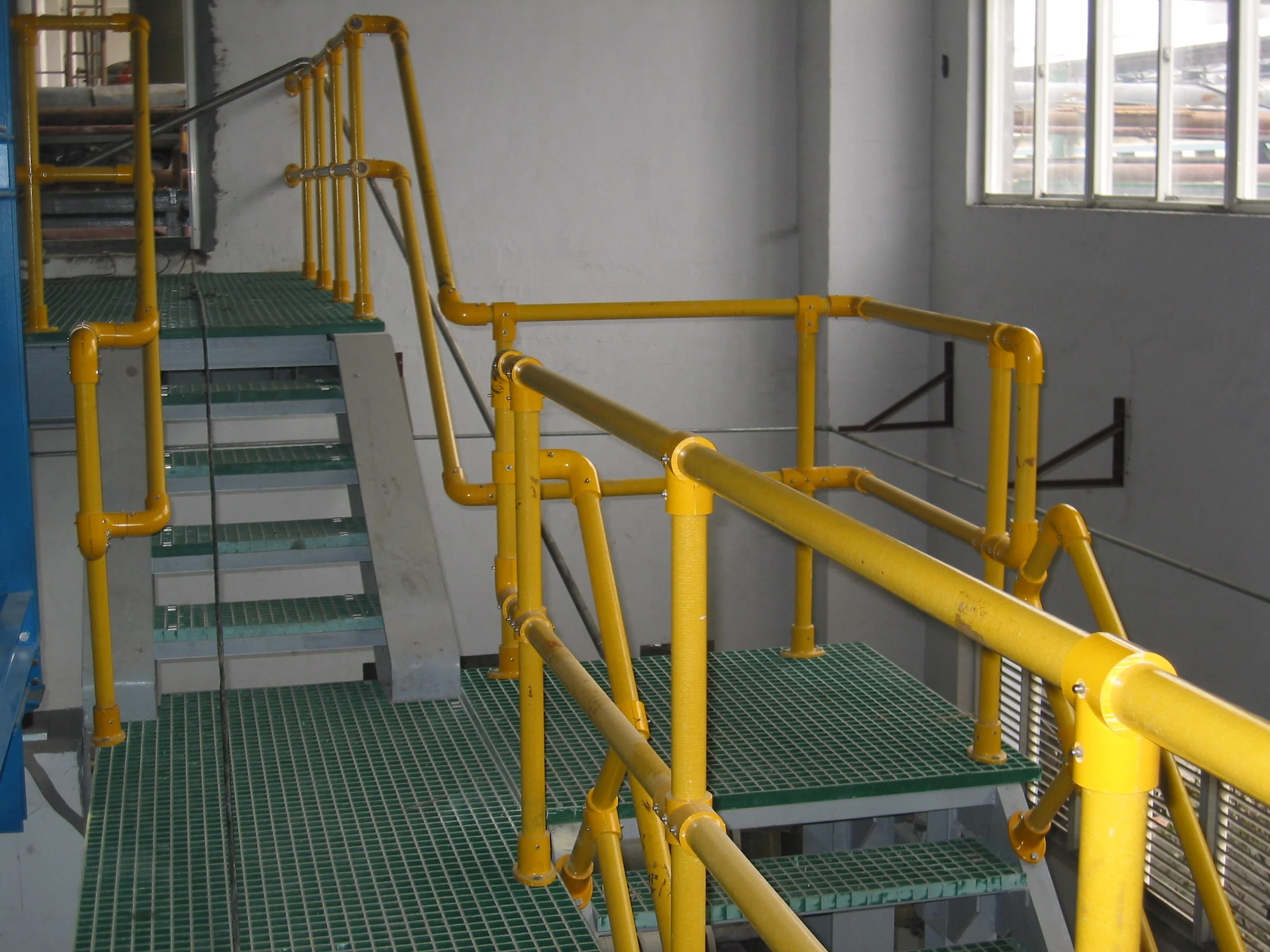 FRP GRP Handrail platform Pultrusion Tube with Anti-UV Corrosion Resistance fiberglass frp ladder FRP handrail railing system