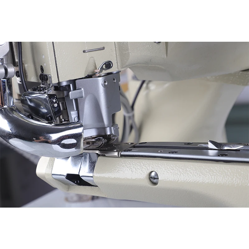 SR62G Low price manufacture 4 needles 6 thread interlock sewing machine