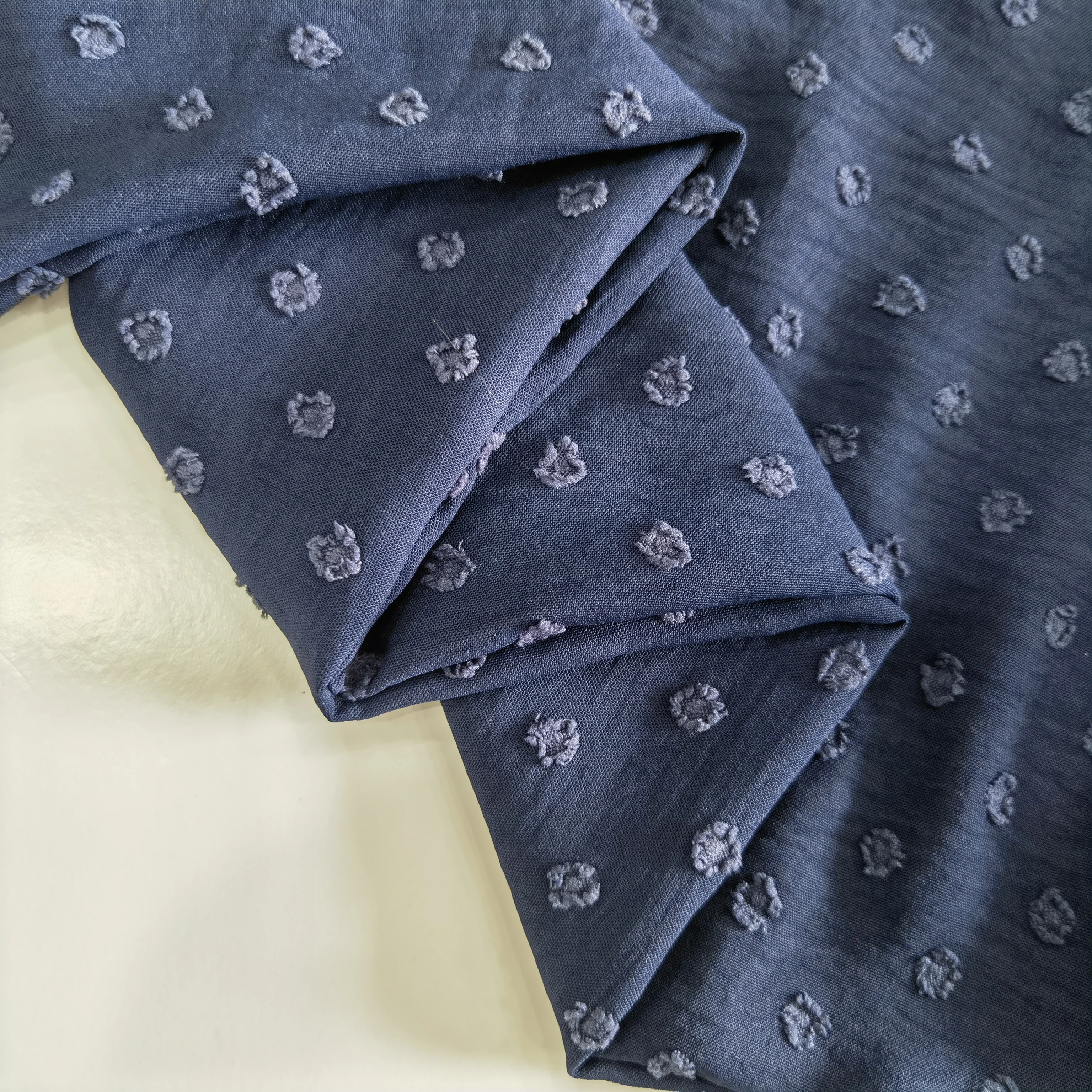 NO MOQ 100%Polyester Cey Crepe Fabric Stretch Dyed Cut Flower Jacquard Fabric