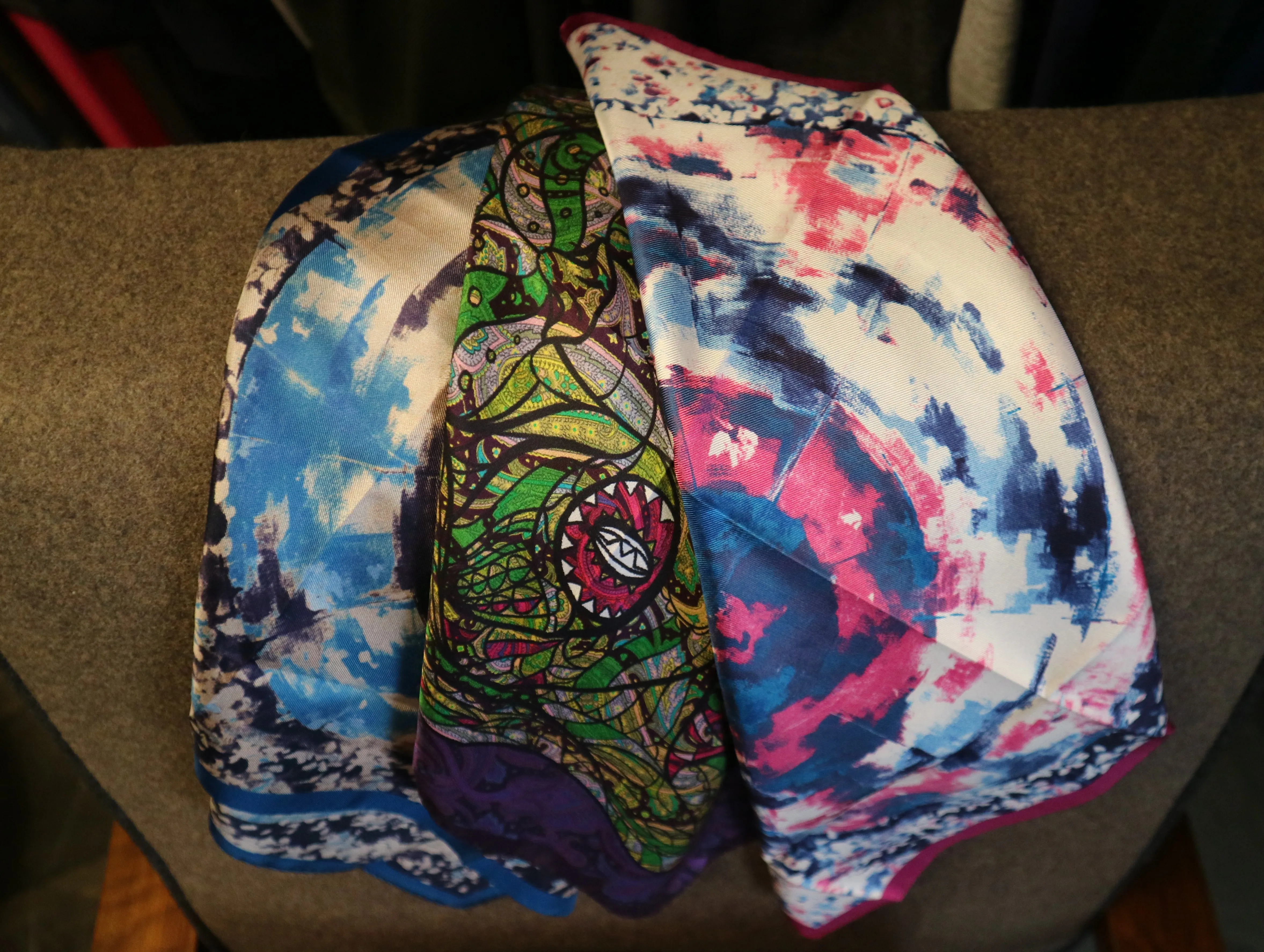 100% Italian Silk Scarf Dark Red Abstract Flowers Print Classic Square Style Ready to Wear Woman Accessory for Ceremonies