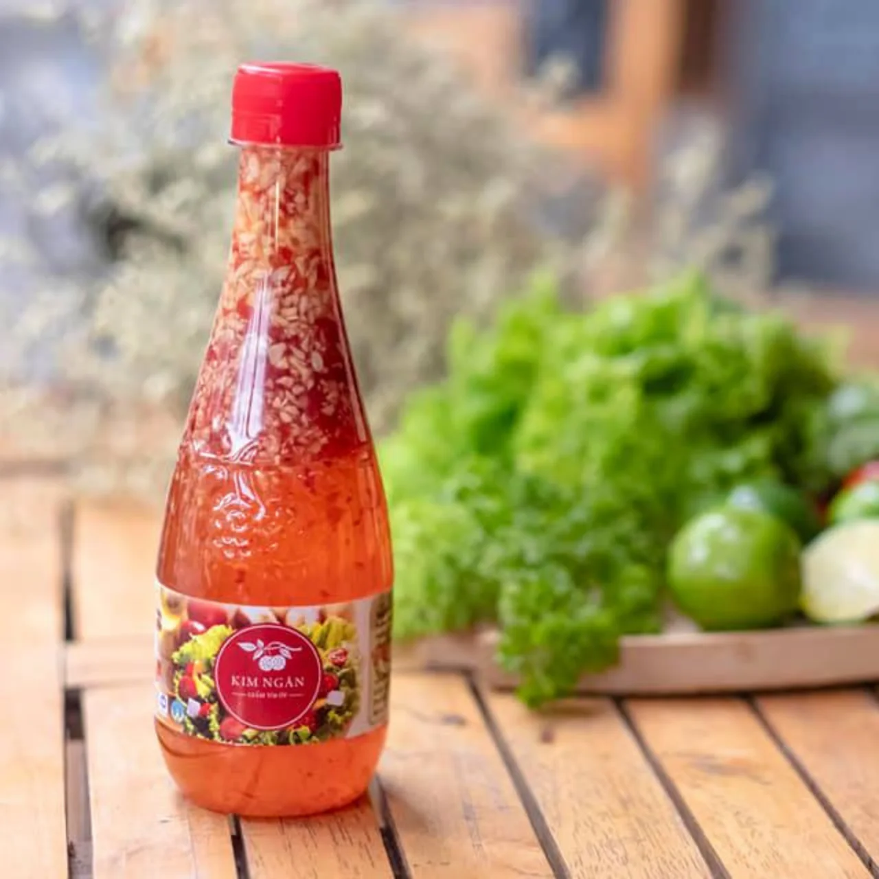 Vietnam manufacturer supply Cheap price OEM delicious CHILI GARLIC VINEGAR 450ml