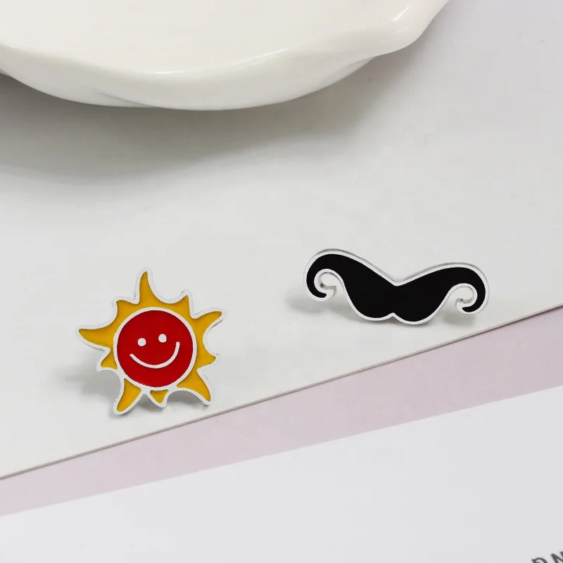 Ladies Brooch Cartoon Sun Lipstick Lips Beard Enamel Bag Clothes Girls Fashion Lapel Pin