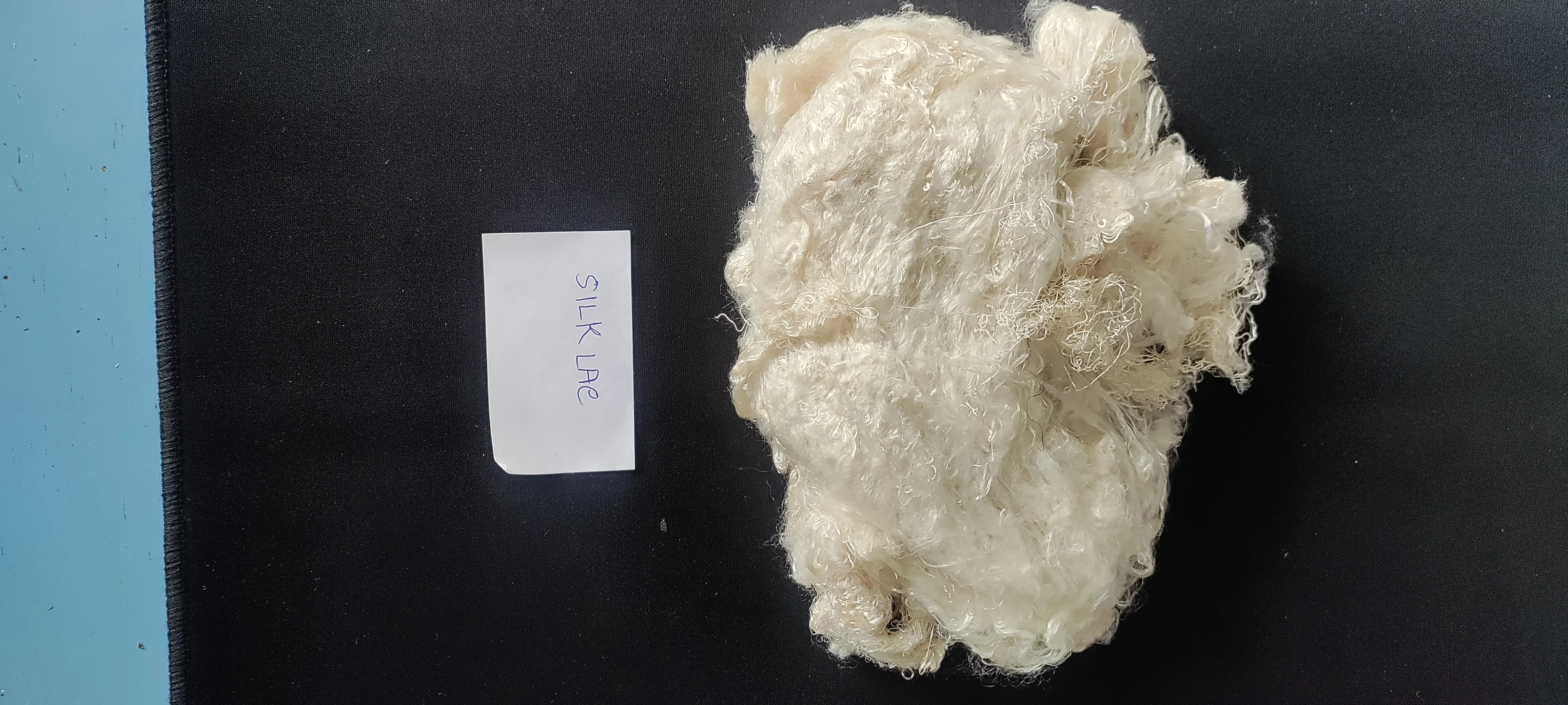 100% natural silk fiber floss ideal for spinners and weavers suitable for textile spinning , ideal for resale