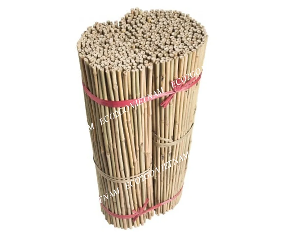 Лидер продаж самая дешевая цена 2025 бамбуковые колья/бамбуковые трости/бамбуковый кол для садоводства высокое качество сделано во Вьетнаме