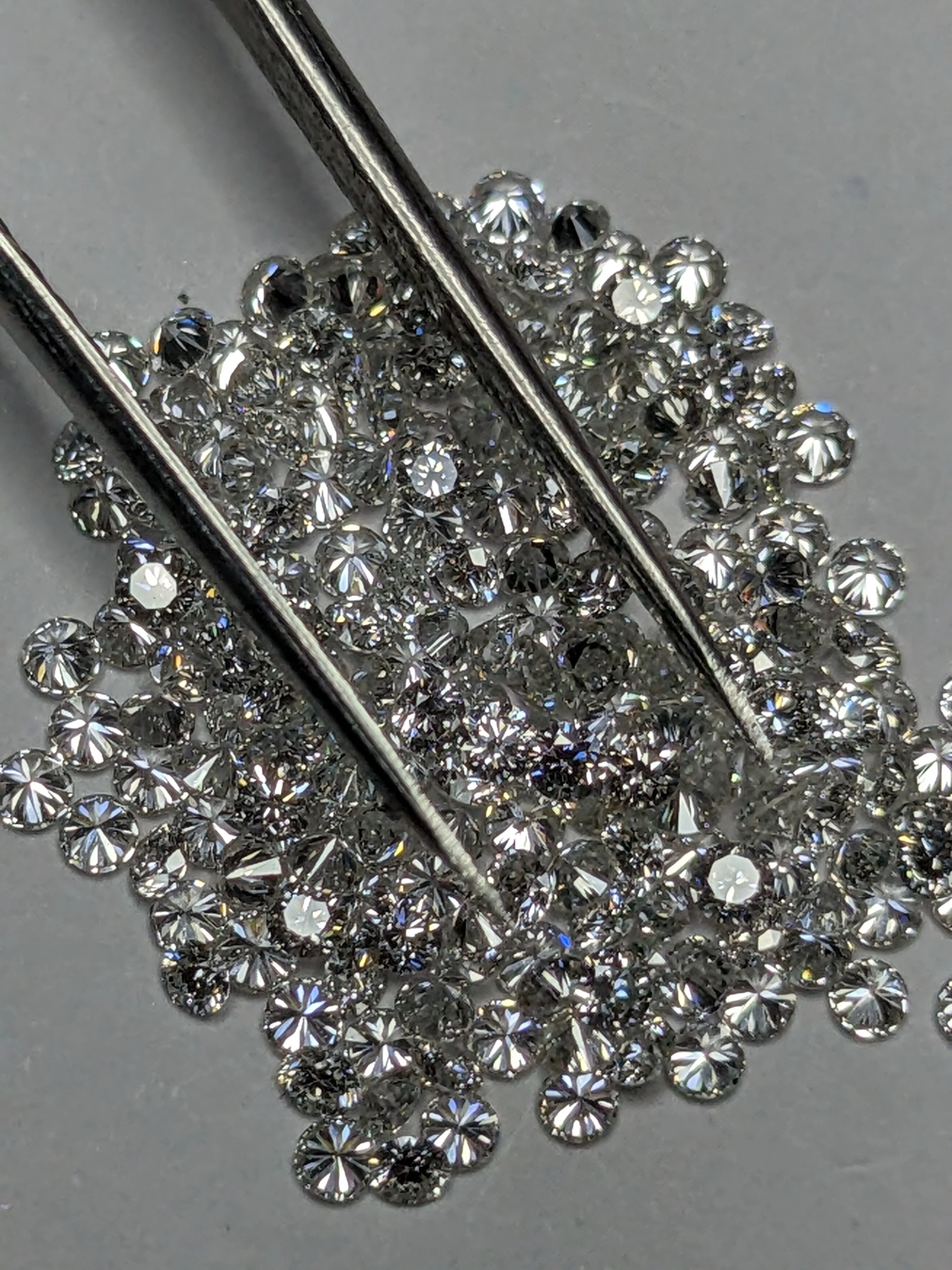 Polished Natural Diamond in VS EF from Size 1.80mm to 2.05mm for Fine Jewelry Diamond Necklaces Making