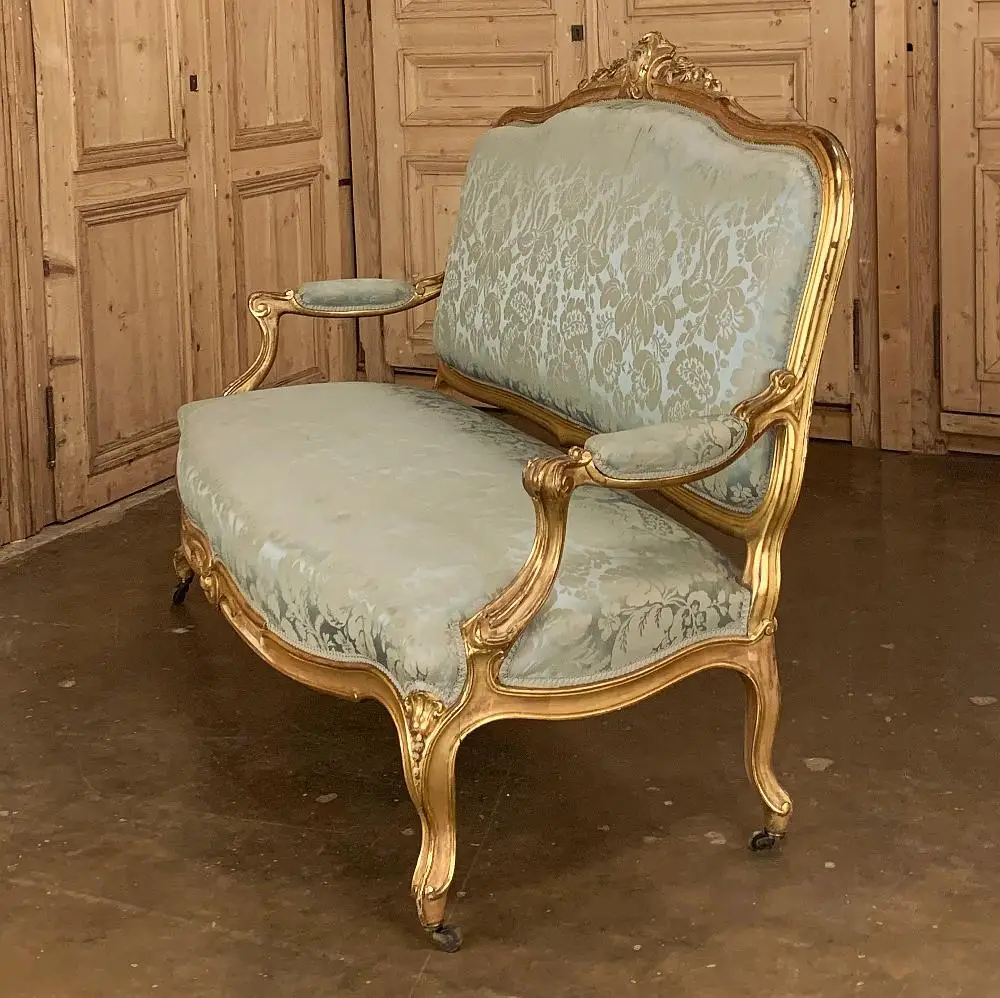 Рококо роскошь: французский Louis XV Giltwood Canape XIX века 2-местный диван для роскошных гостиных