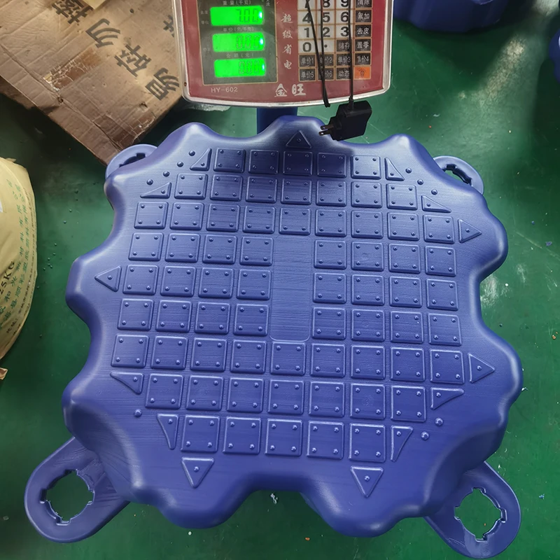 Hdpe Standard size 50*50*40cm plastic float  water platform diverse shapes boat dry dock